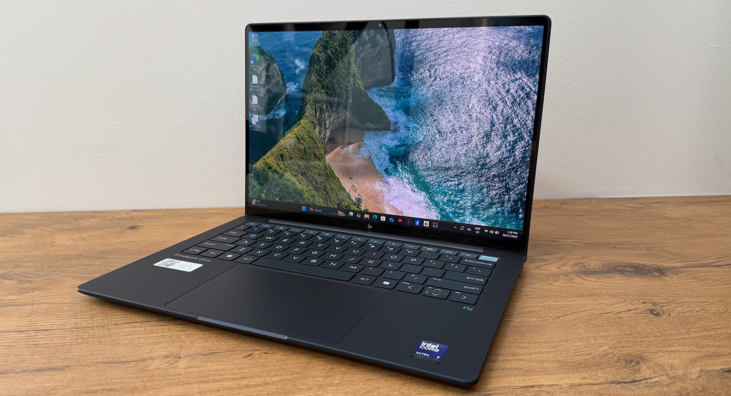 HP EliteBook Ultra G1i review - sleek and light laptop that delivers pro-level performance - Tech Guide